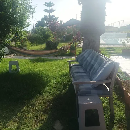 Apartment Kyllini - Relax Down On The Beach With Pet Neochori (Ilia)